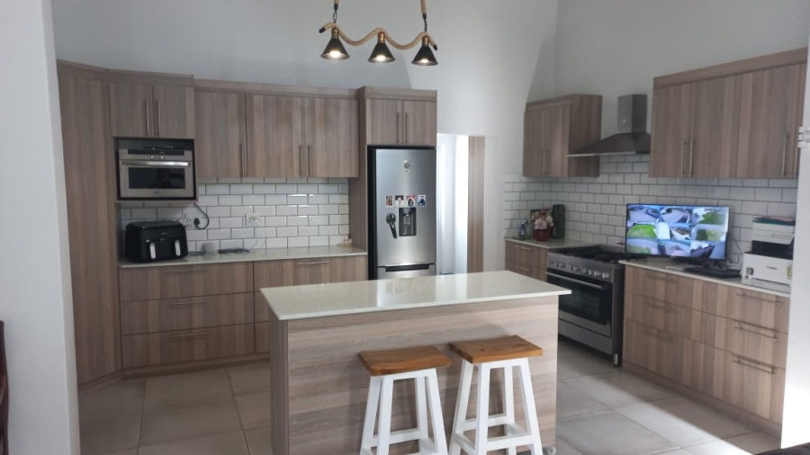 3 Bedroom Property for Sale in Lampiesbaai Western Cape